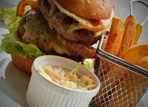 Burger-and-Chips