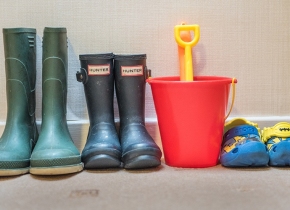 Childrens-Shoes-Bucket-and-Spade