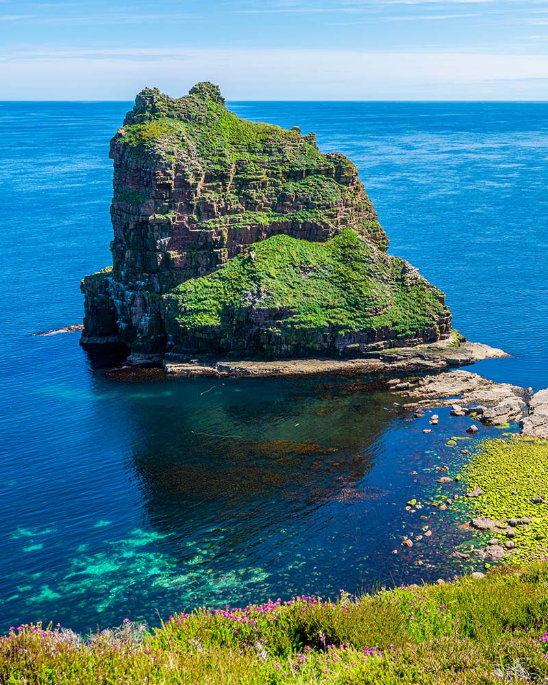 Cliffs at Duncansby Head