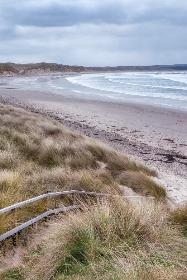 Path to Dunnet Bay in winter